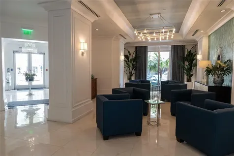 1350 Main Street Sarasota FL 34236