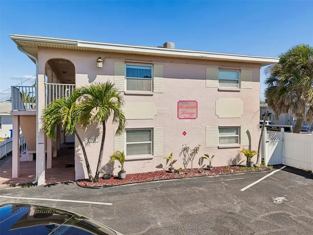 525 73rd Avenue St Pete Beach FL 33706