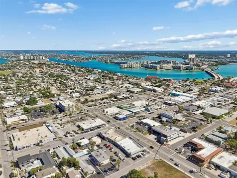 525 73rd Avenue St Pete Beach FL 33706