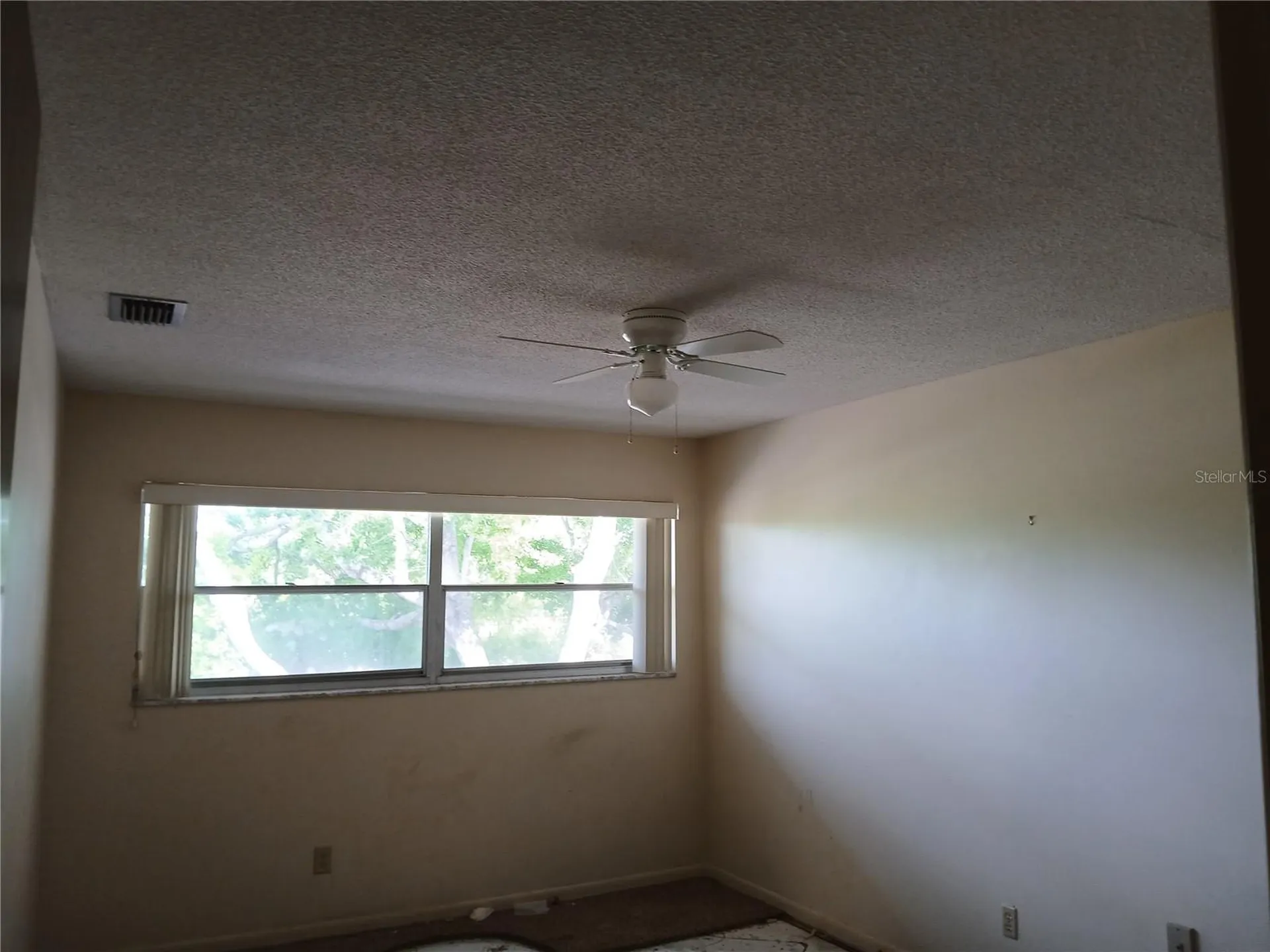 5880 38th Avenue N St Petersburg FL 33710