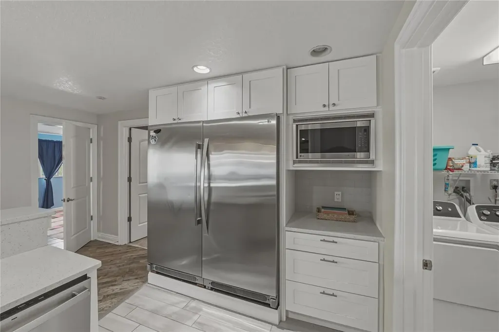 1004 Sago Palm Way Apollo Beach FL 33572