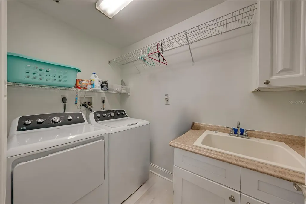 1004 Sago Palm Way Apollo Beach FL 33572