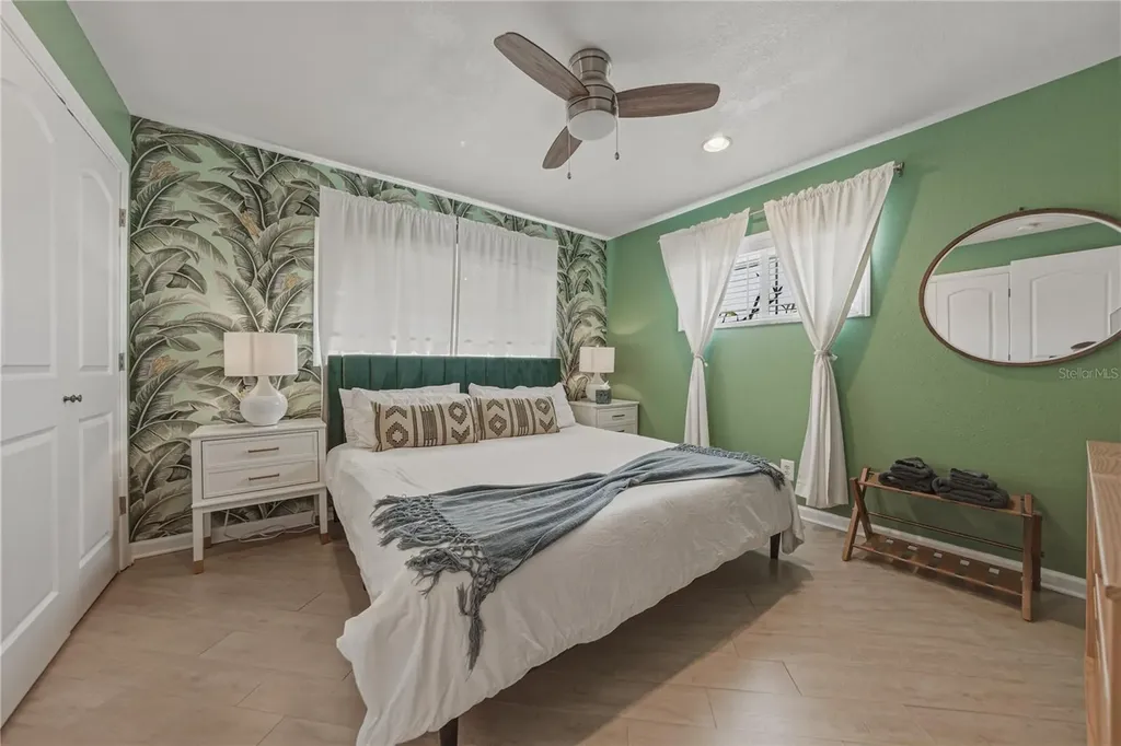 1004 Sago Palm Way Apollo Beach FL 33572