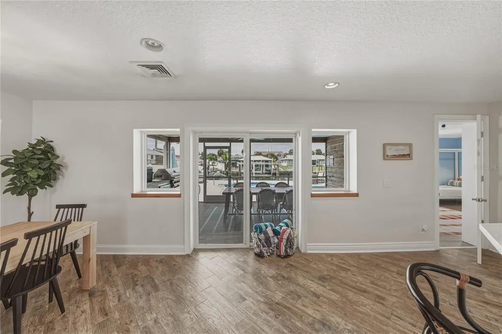 1004 Sago Palm Way Apollo Beach FL 33572