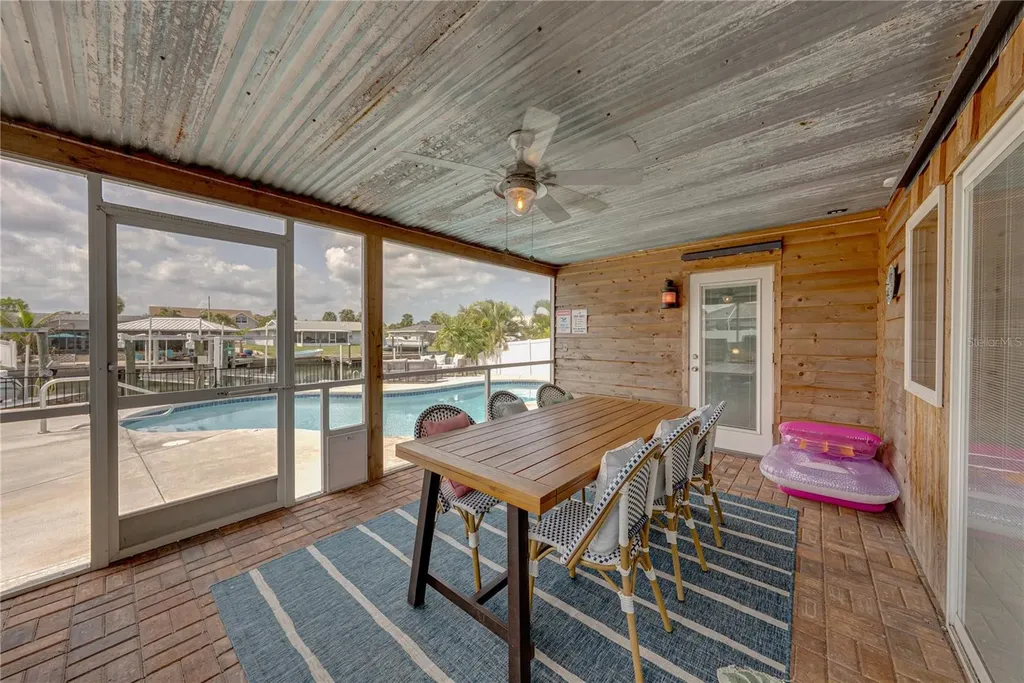 1004 Sago Palm Way Apollo Beach FL 33572