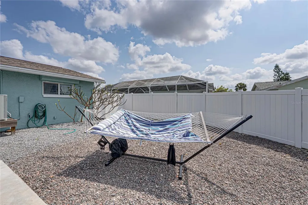 1004 Sago Palm Way Apollo Beach FL 33572