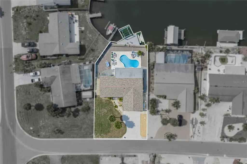 1004 Sago Palm Way Apollo Beach FL 33572