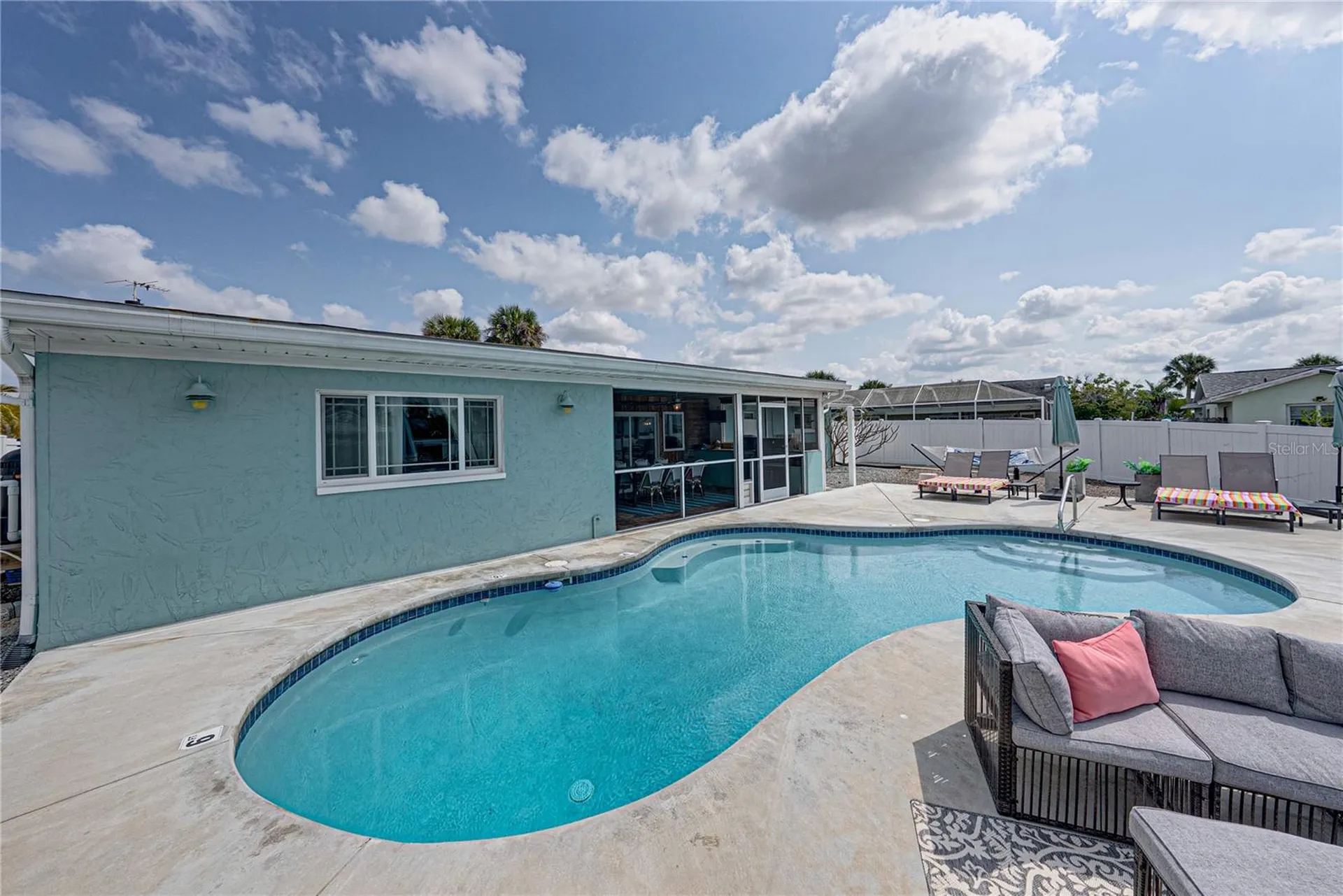 1004 Sago Palm Way Apollo Beach FL 33572