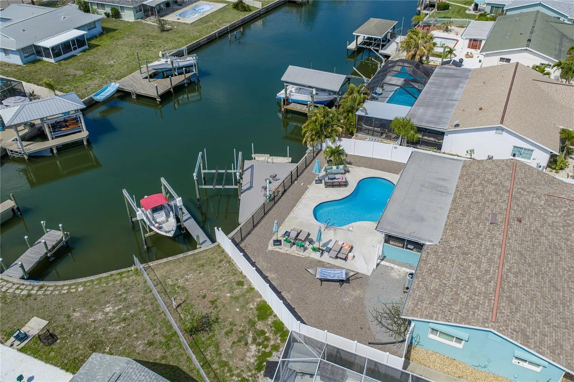 1004 Sago Palm Way Apollo Beach FL 33572