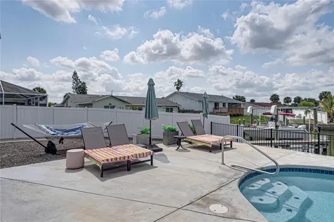 1004 Sago Palm Way Apollo Beach FL 33572