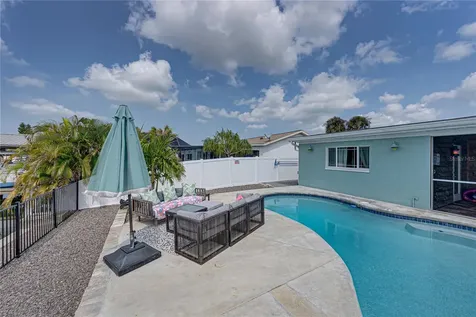 1004 Sago Palm Way Apollo Beach FL 33572