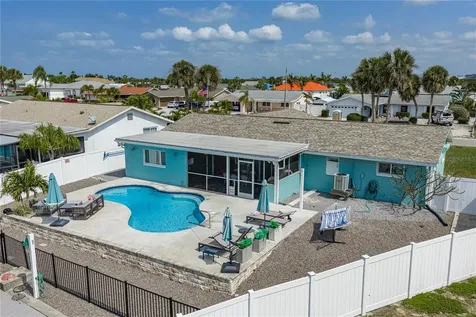 1004 Sago Palm Way Apollo Beach FL 33572