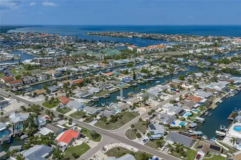 1004 Sago Palm Way Apollo Beach FL 33572