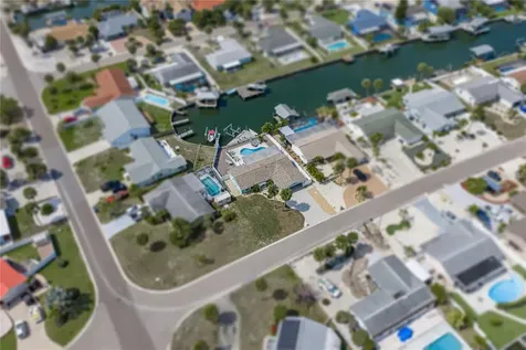 1004 Sago Palm Way Apollo Beach FL 33572
