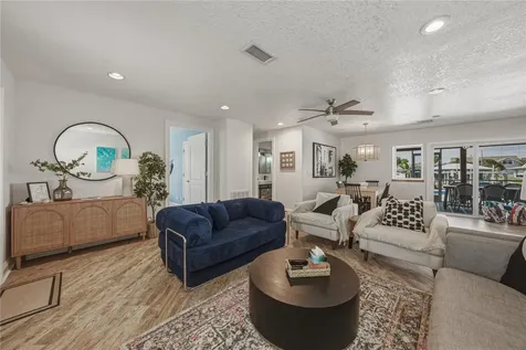1004 Sago Palm Way Apollo Beach FL 33572