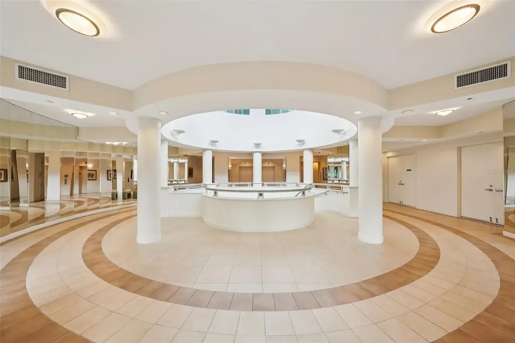 1520 Gulf Boulevard Clearwater Beach FL 33767
