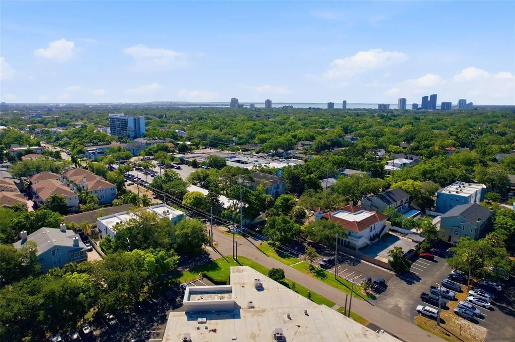 606 S Glen Avenue Tampa FL 33609