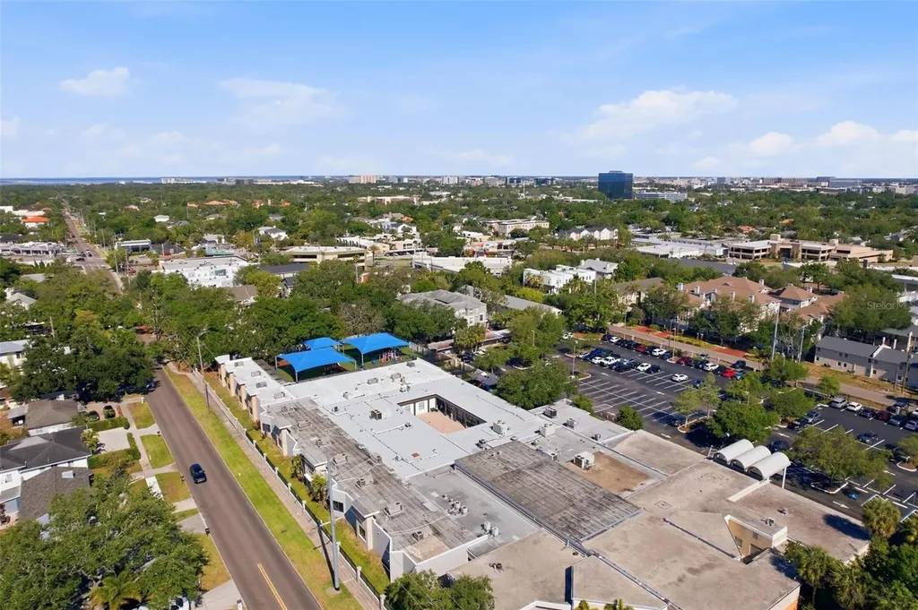 606 S Glen Avenue Tampa FL 33609