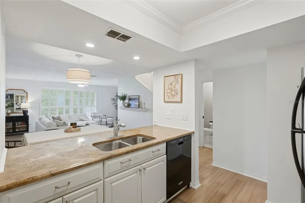 606 S Glen Avenue Tampa FL 33609