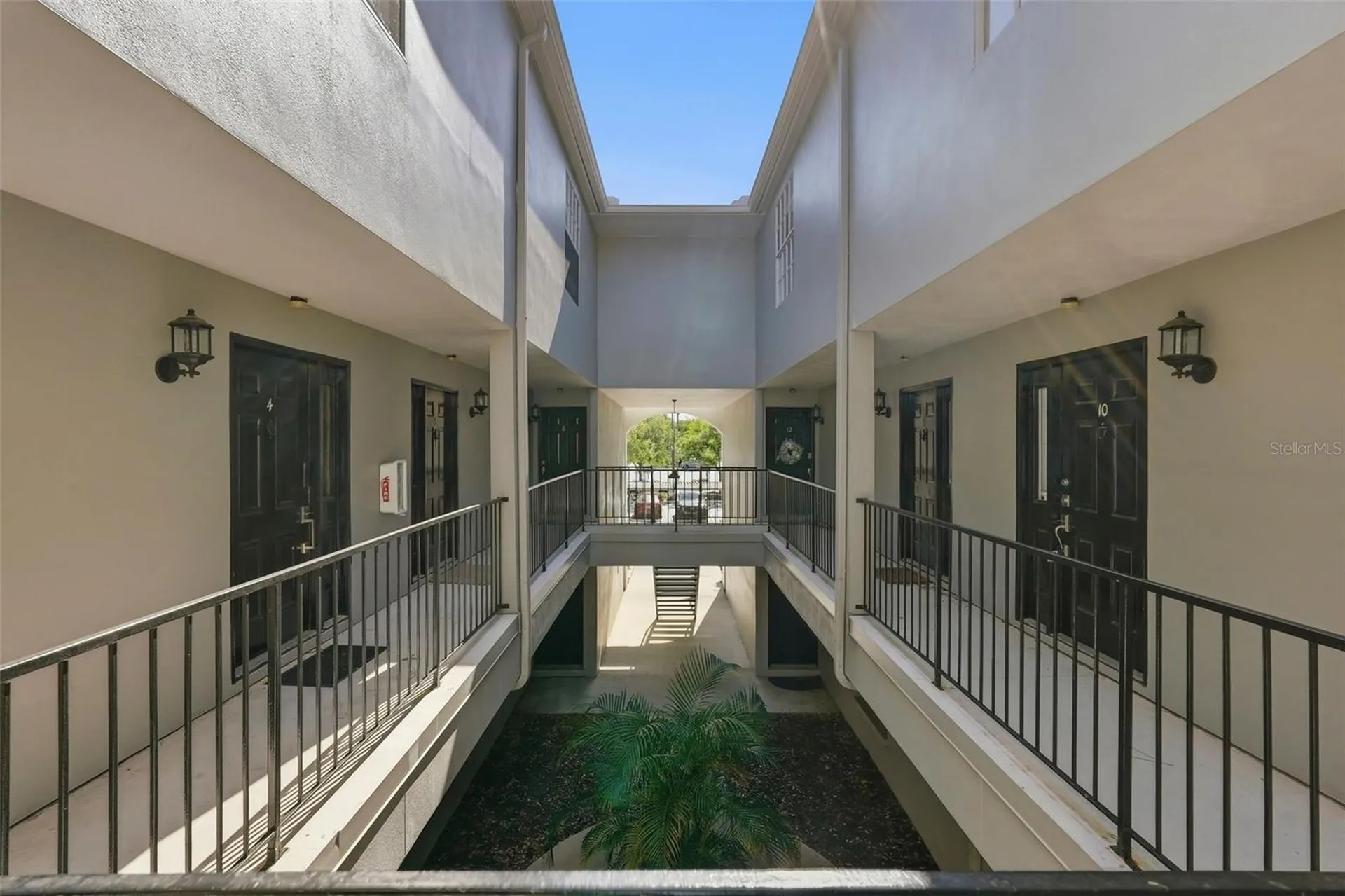 606 S Glen Avenue Tampa FL 33609