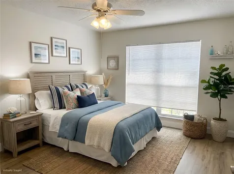 216 Island Water Way Apollo Beach FL 33572