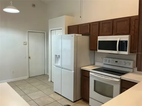 216 Island Water Way Apollo Beach FL 33572