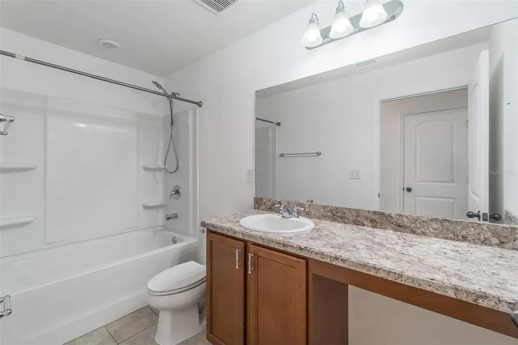 11220 Gold Compass Street Gibsonton FL 33534