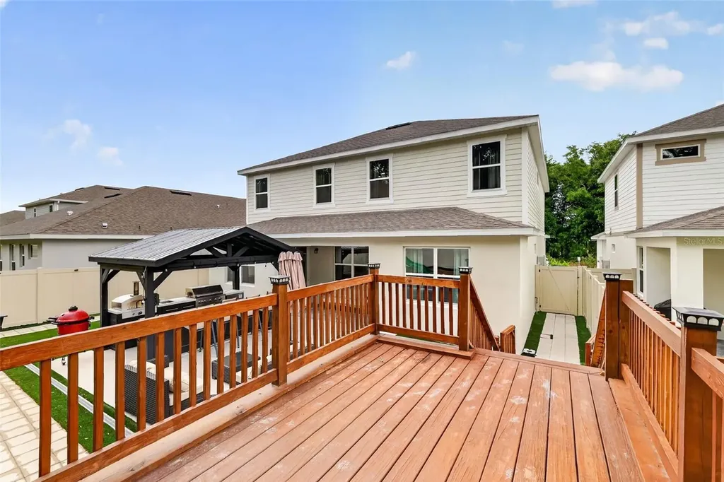 2341 Sirena Lane Mount Dora FL 32757