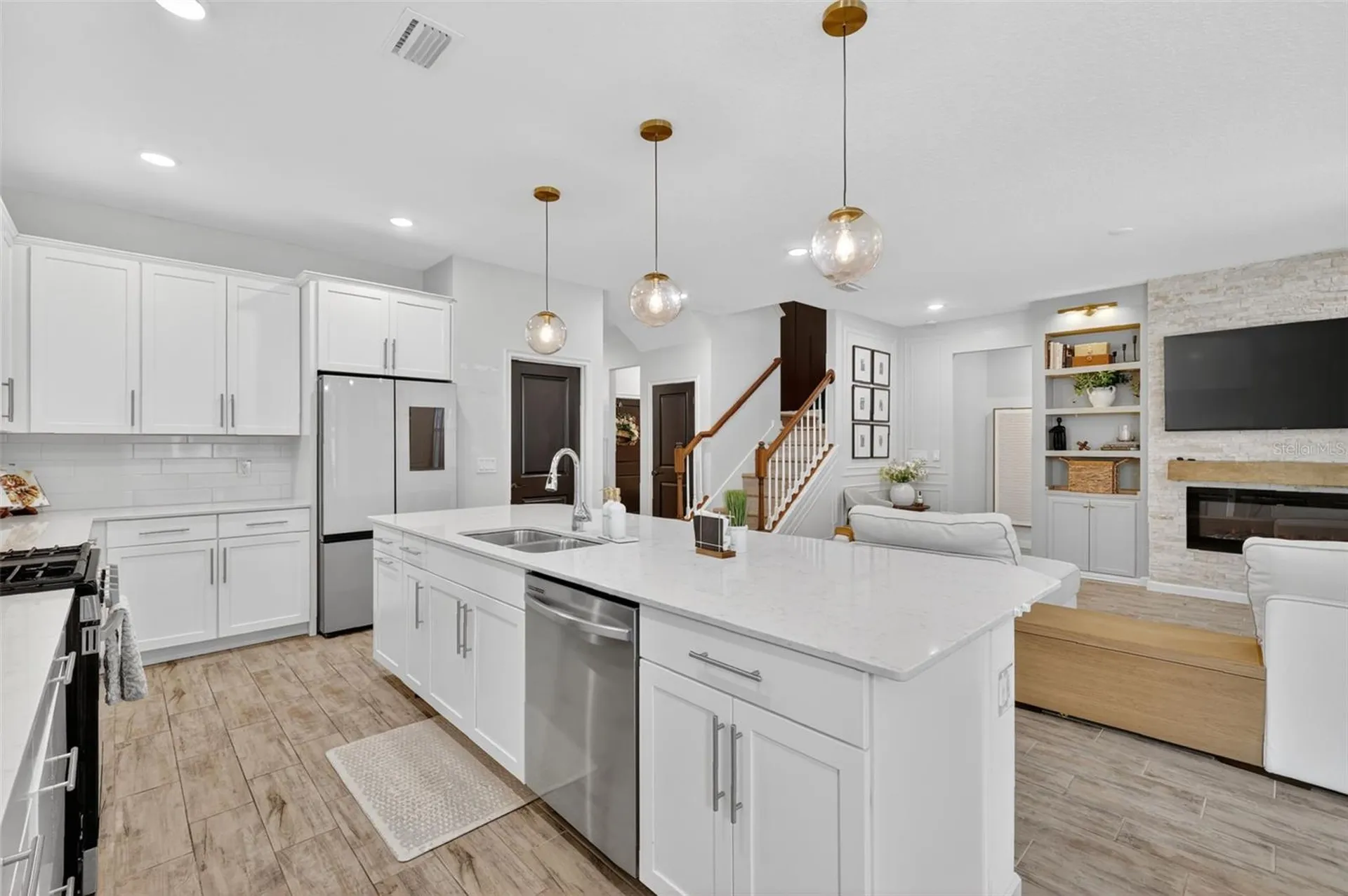 2341 Sirena Lane Mount Dora FL 32757