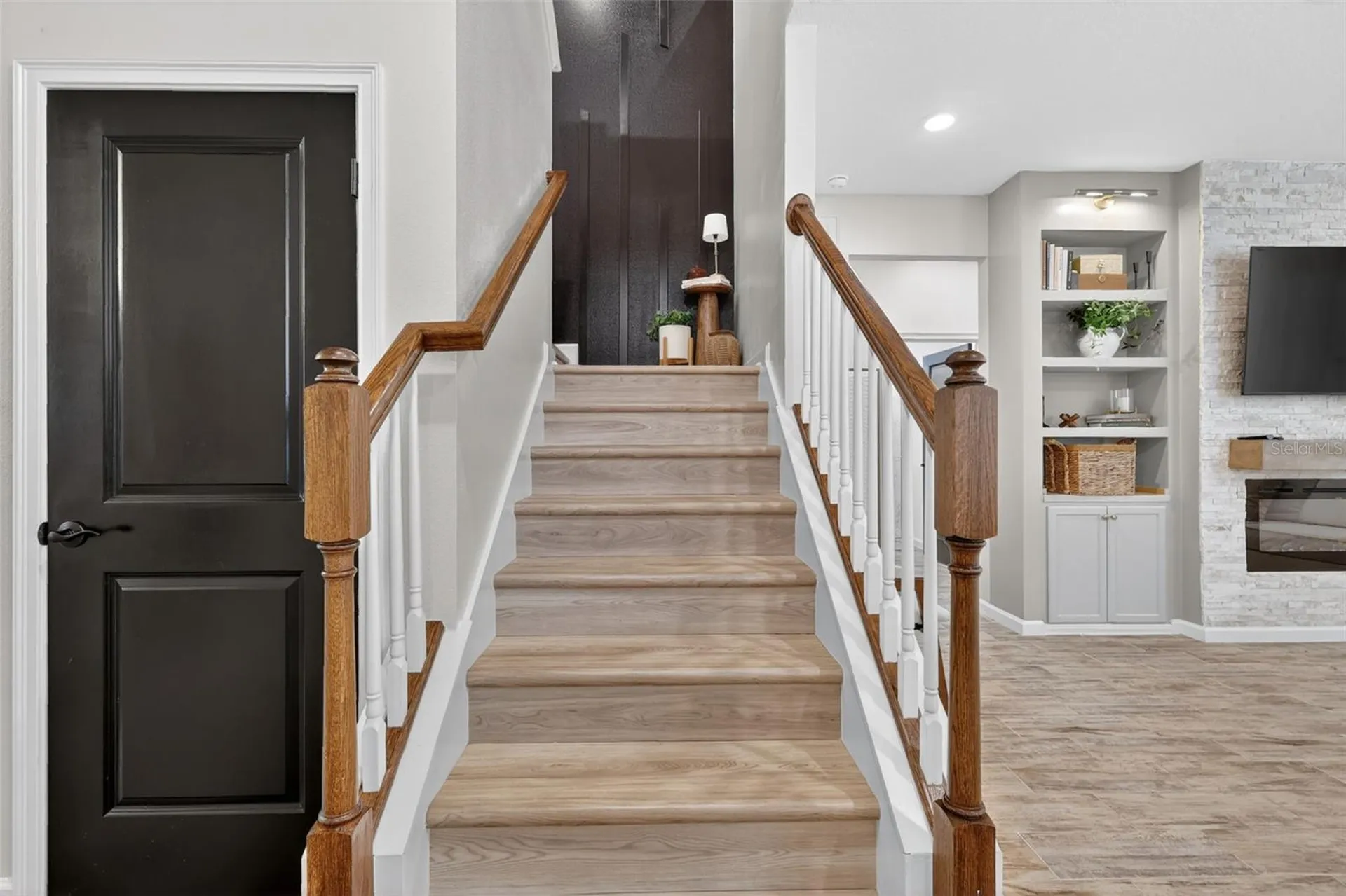 2341 Sirena Lane Mount Dora FL 32757