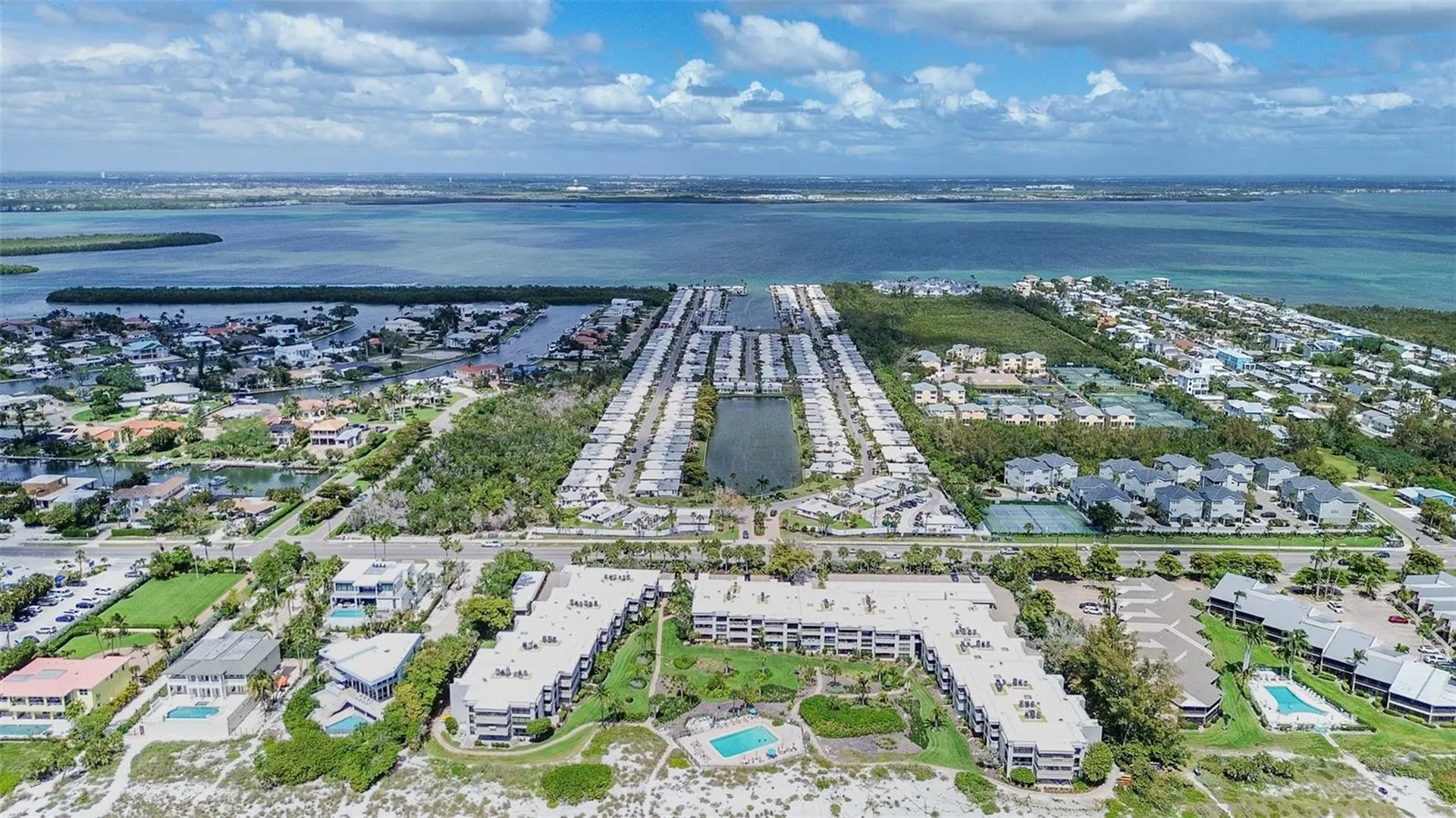 509 Spanish Drive N Longboat Key FL 34228