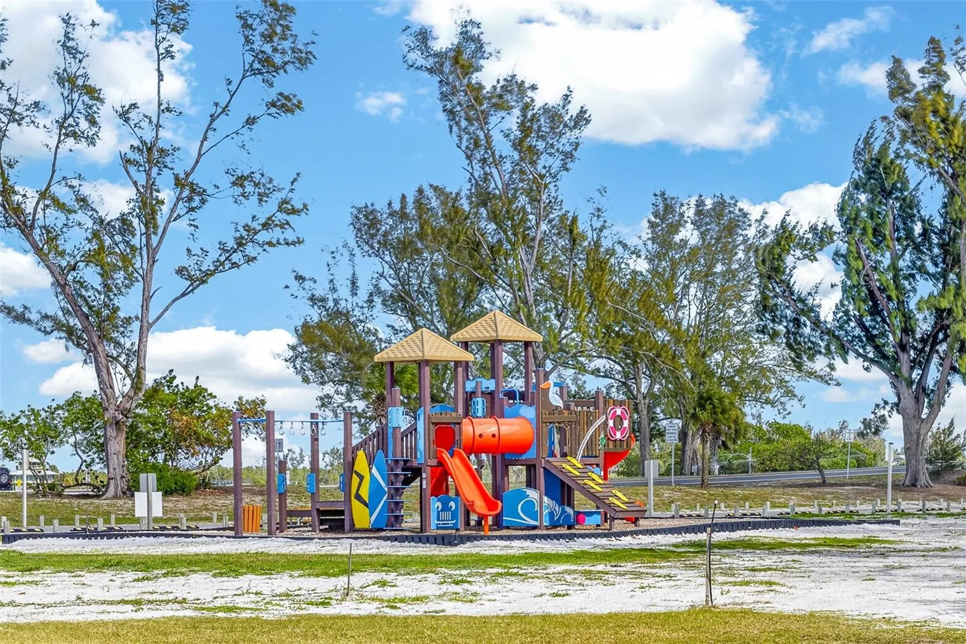 509 Spanish Drive N Longboat Key FL 34228