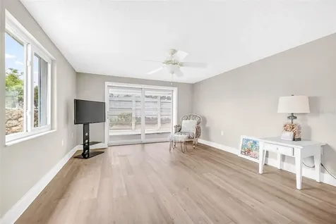 509 Spanish Drive N Longboat Key FL 34228