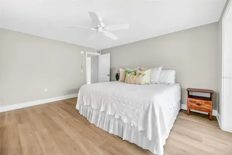 509 Spanish Drive N Longboat Key FL 34228