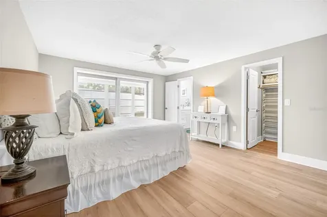 509 Spanish Drive N Longboat Key FL 34228