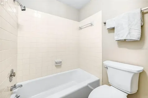 509 Spanish Drive N Longboat Key FL 34228