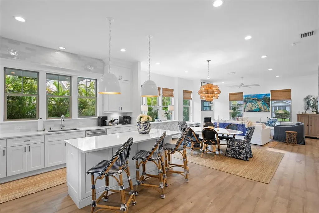 1109 18th Avenue N St Petersburg FL 33704