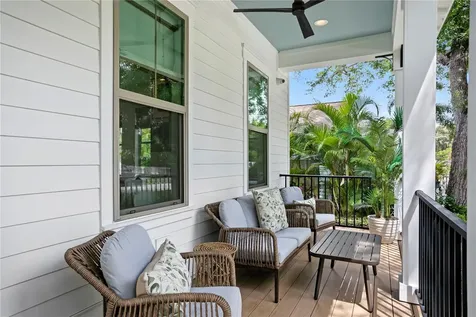 1109 18th Avenue N St Petersburg FL 33704