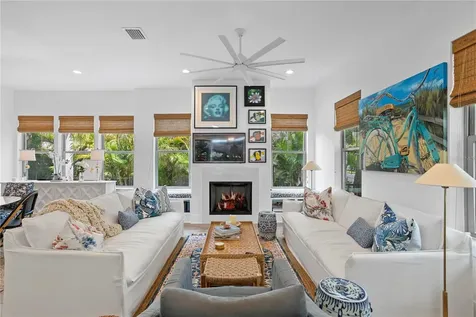 1109 18th Avenue N St Petersburg FL 33704
