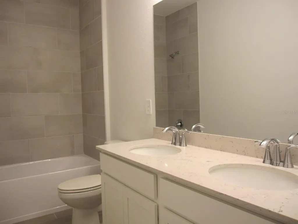 4530 NW 14th Loop Ocala FL 34482