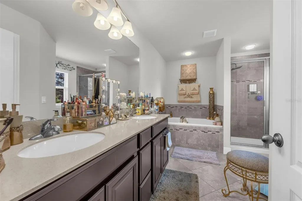 14594 Caplock Drive Orlando FL 32837