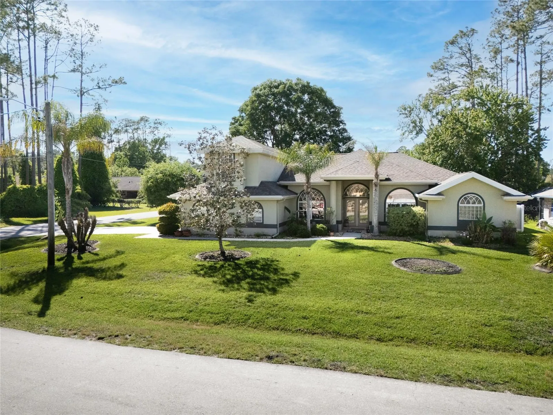 40 Edgewater Drive Palm Coast FL 32164