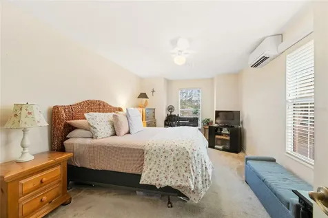 40 Edgewater Drive Palm Coast FL 32164