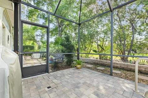 40 Edgewater Drive Palm Coast FL 32164