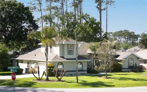 40 Edgewater Drive Palm Coast FL 32164