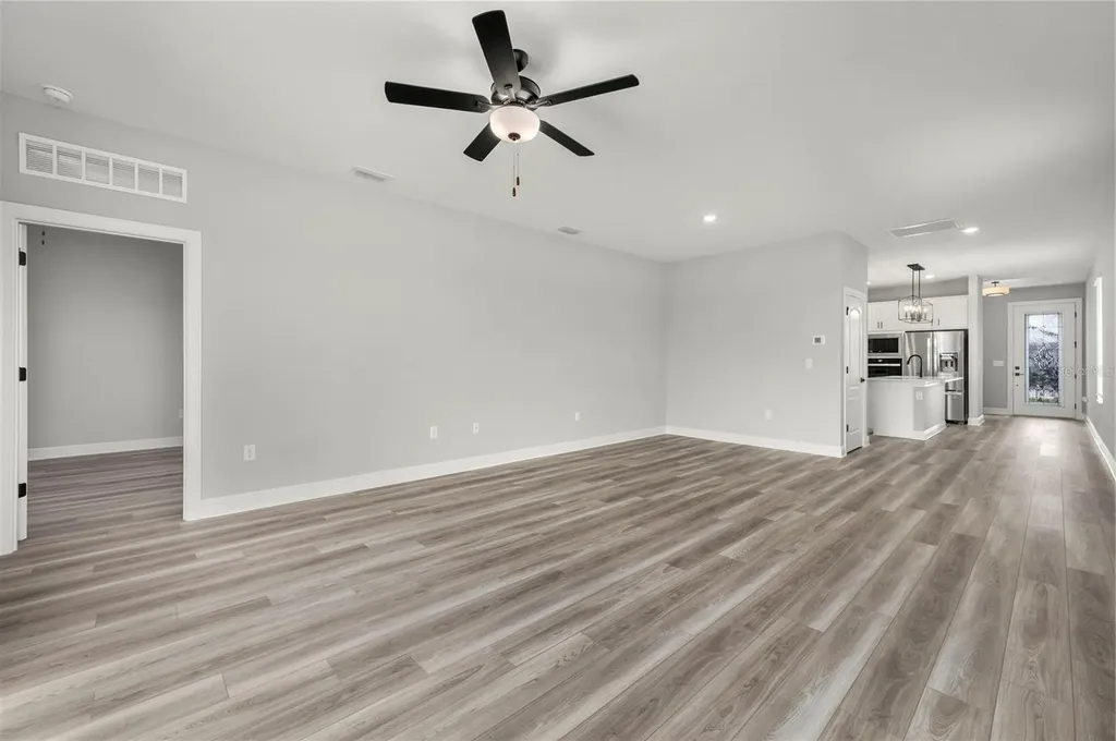7661 Somersworth Drive Kissimmee FL 34747