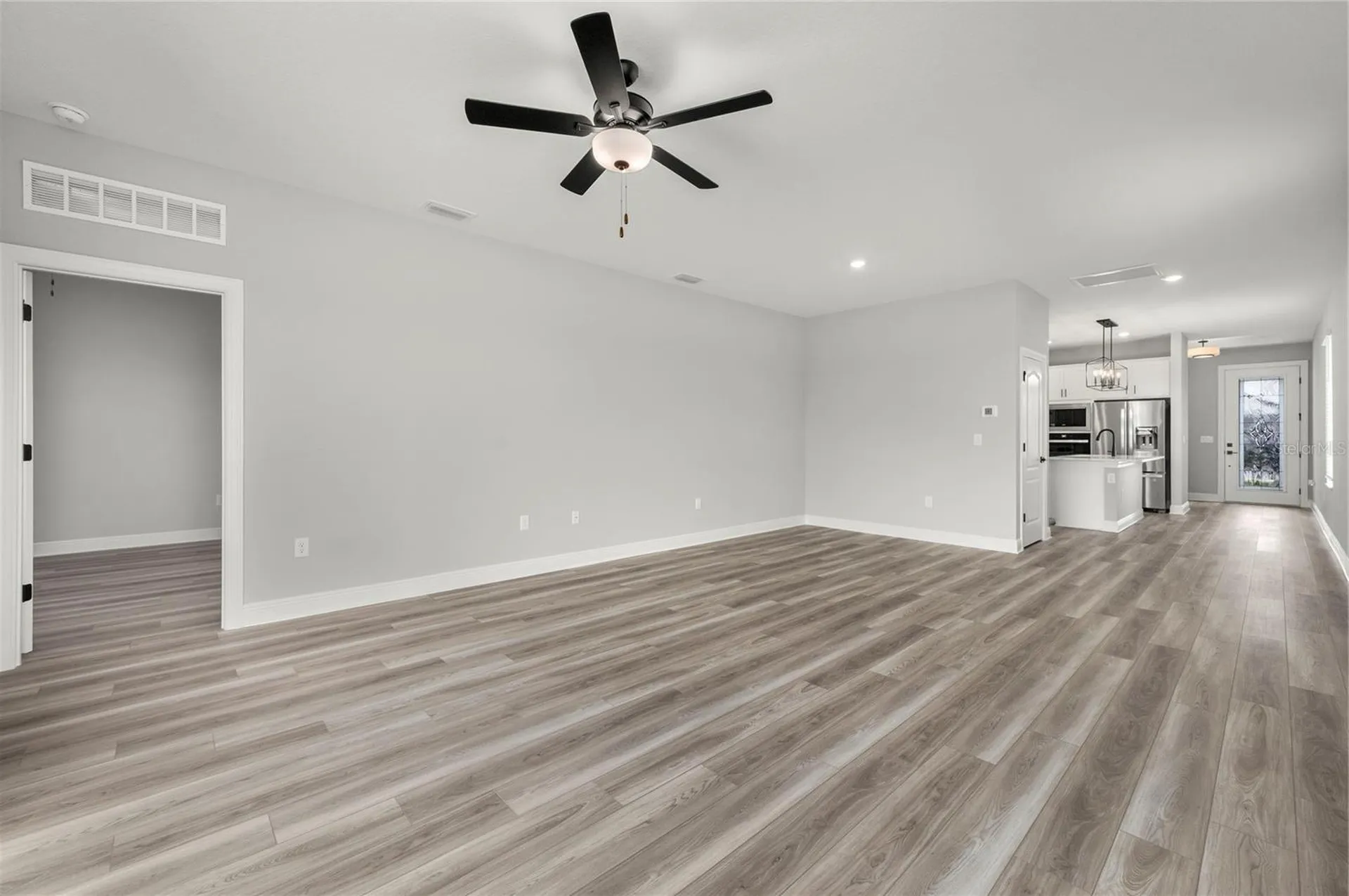 7661 Somersworth Drive Kissimmee FL 34747
