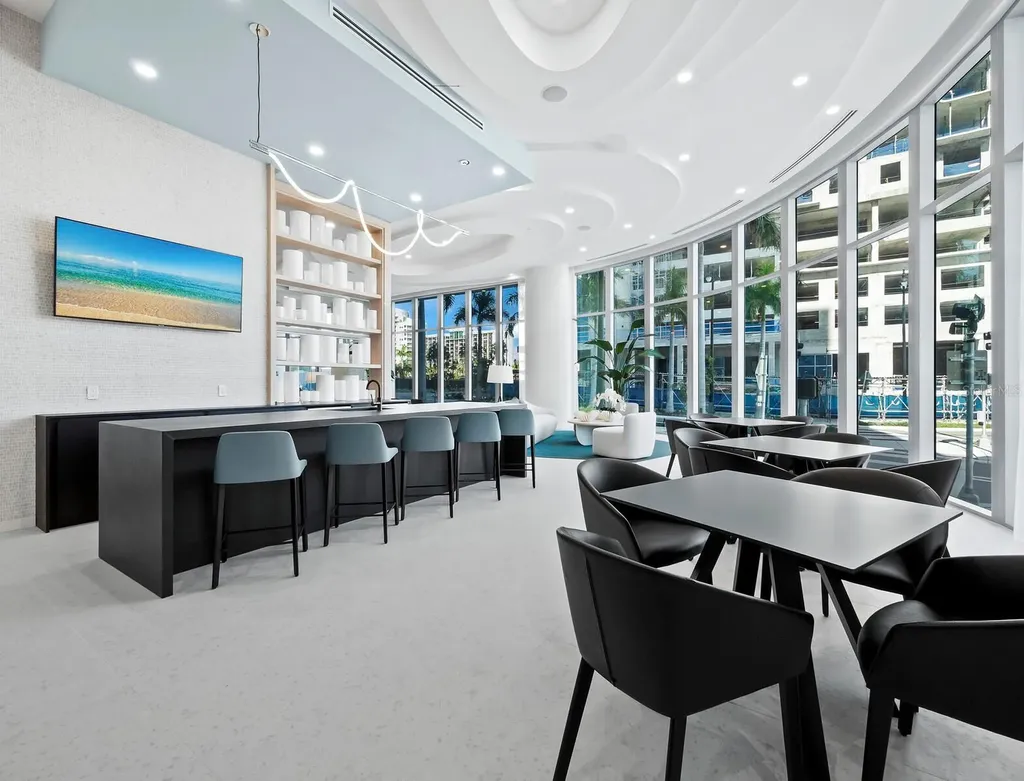 301 Quay Commons Sarasota FL 34236