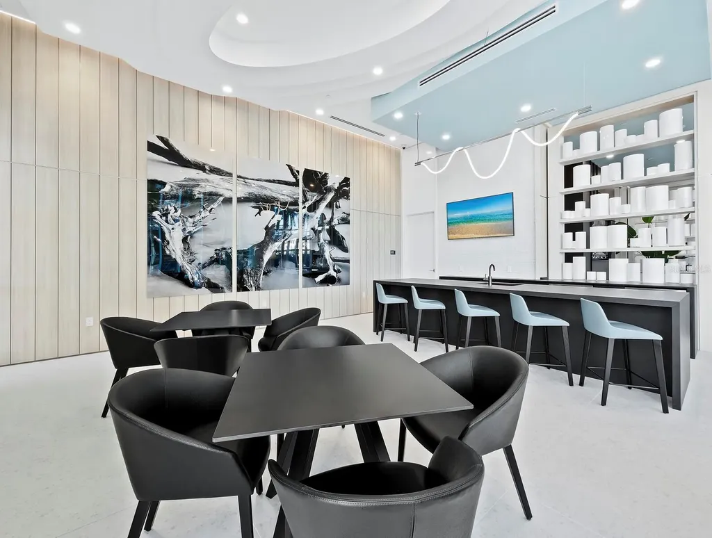 301 Quay Commons Sarasota FL 34236