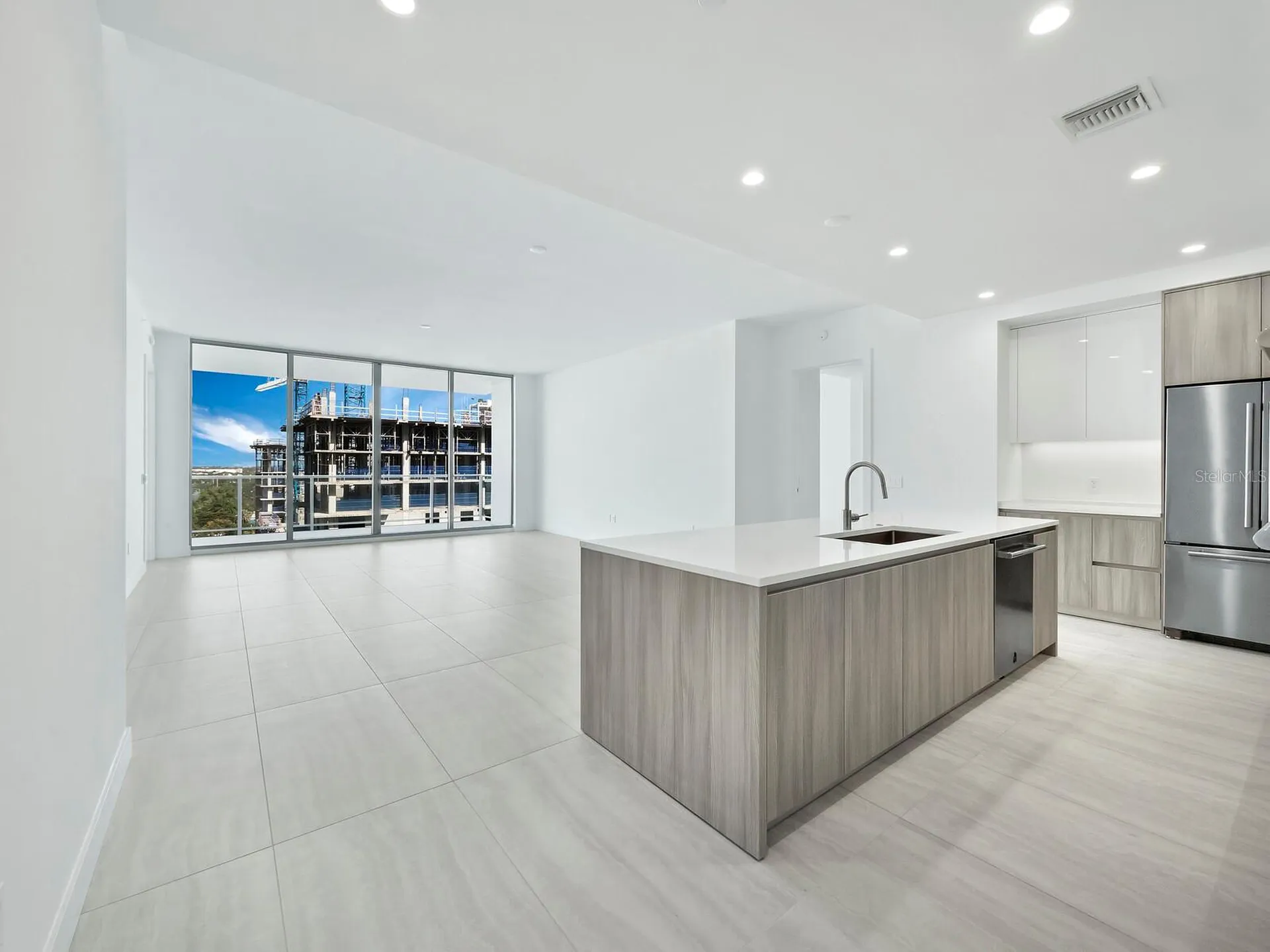 301 Quay Commons Sarasota FL 34236